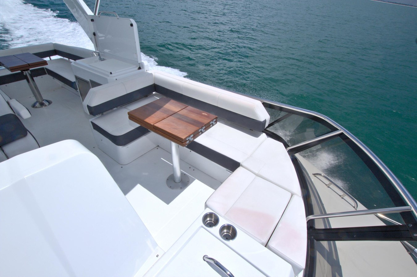 https://arconyachts.ams3.digitaloceanspaces.com/128784/conversions/large_4707202-optimize.jpg