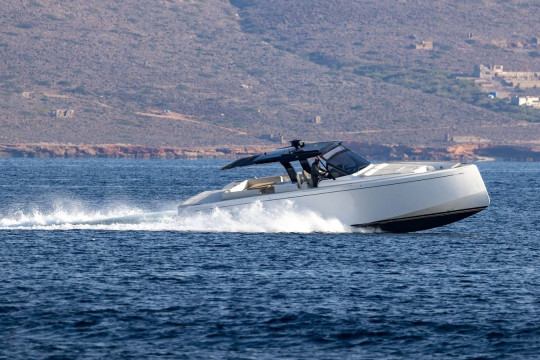 M/Y IDA