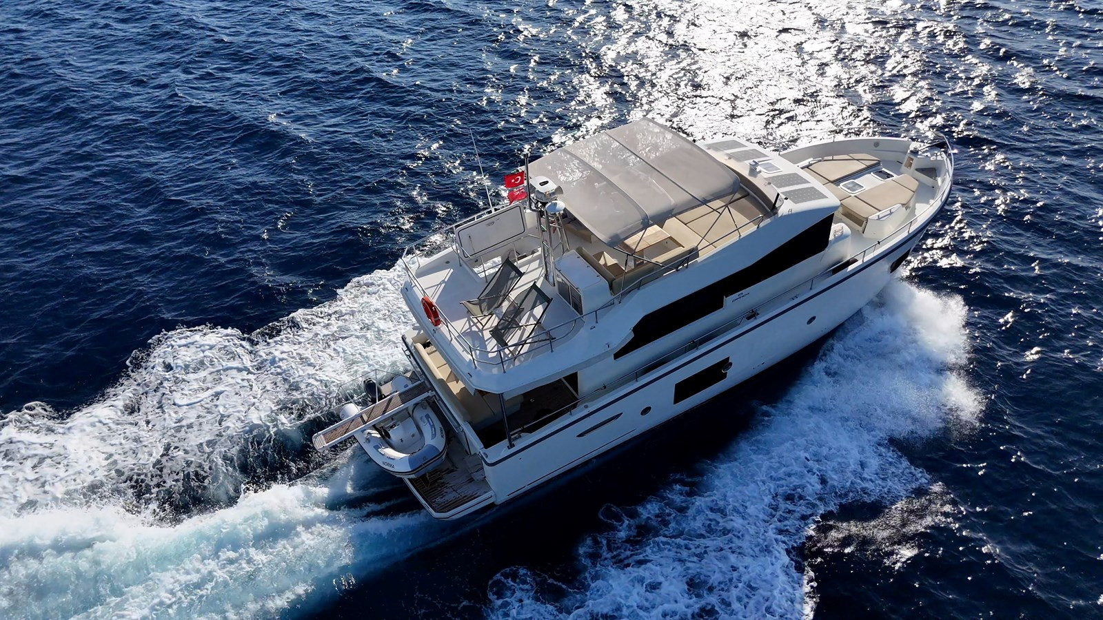 https://arconyachts.ams3.digitaloceanspaces.com/129492/conversions/large_4521012-optimize.jpg