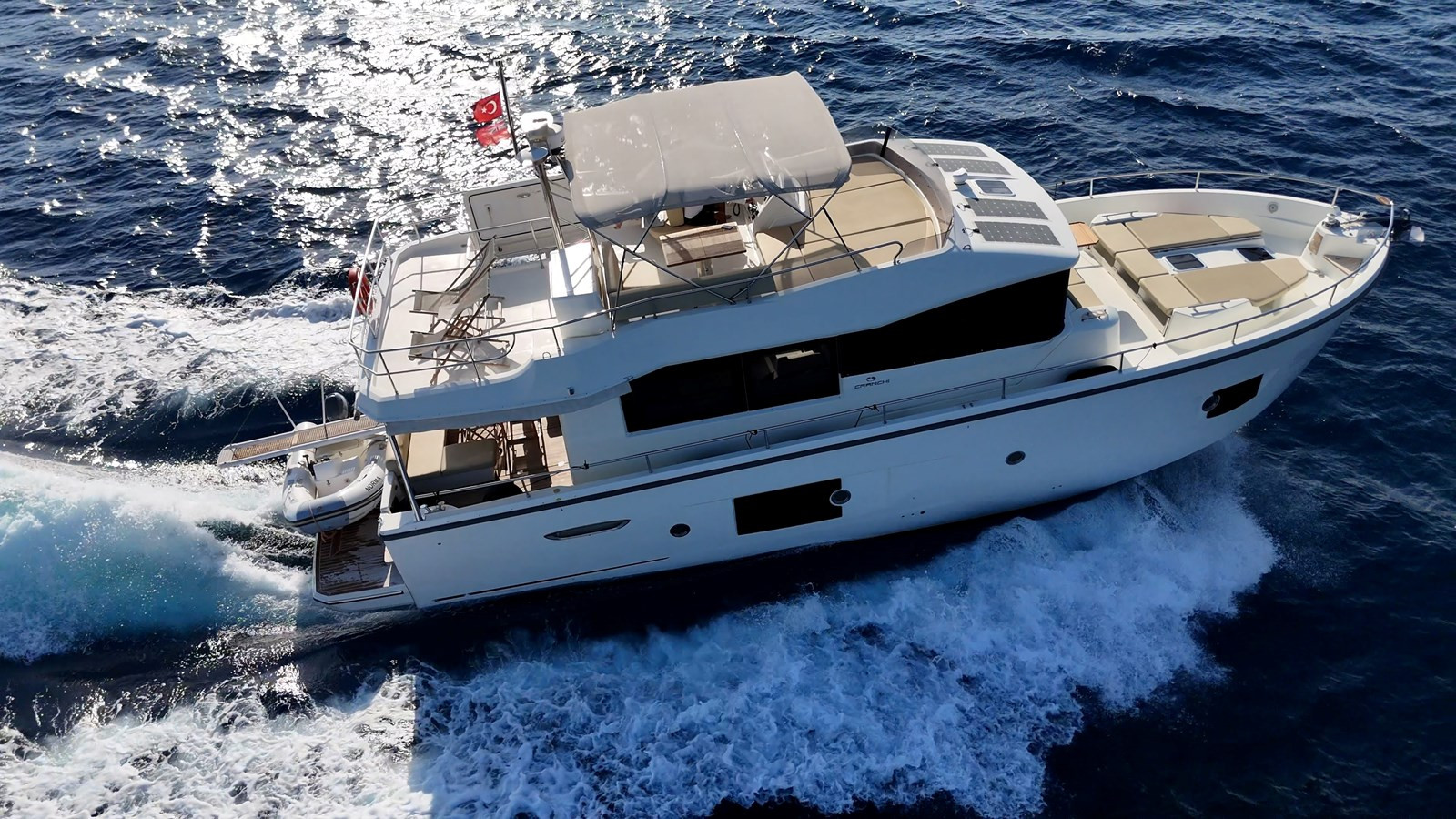 https://arconyachts.ams3.digitaloceanspaces.com/129495/conversions/large_4521013-optimize.jpg