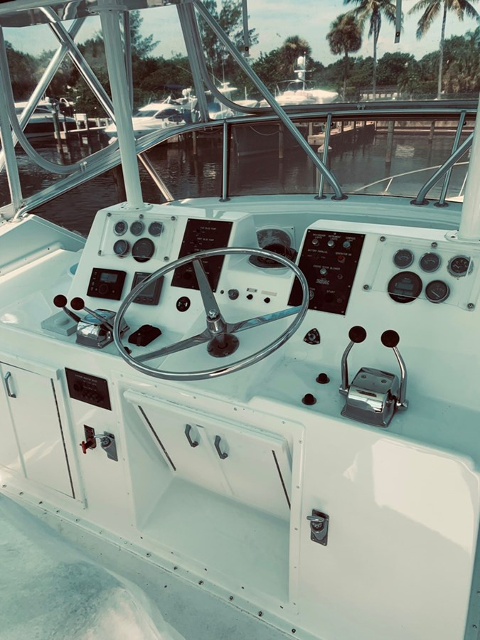 https://arconyachts.ams3.digitaloceanspaces.com/129524/conversions/large_2830331-optimize.jpg