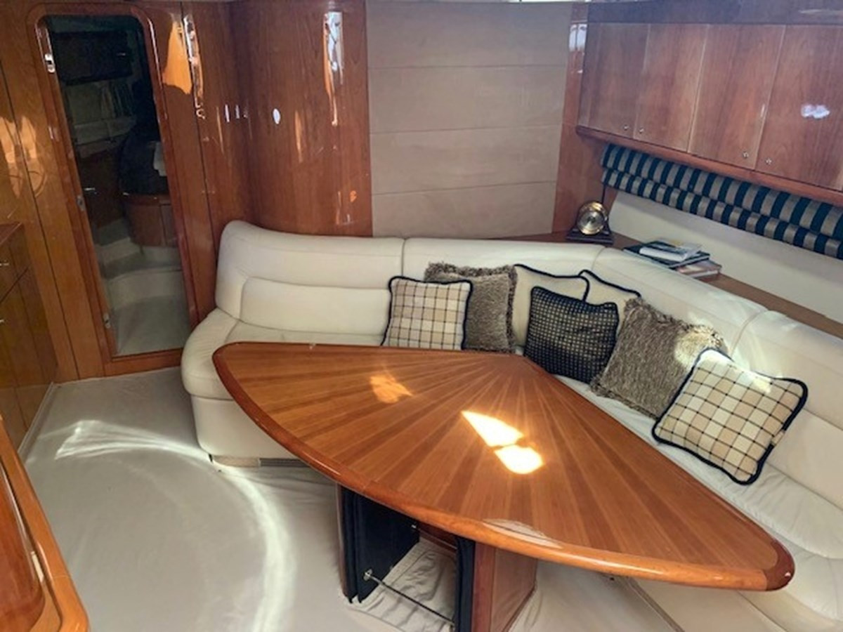 https://arconyachts.ams3.digitaloceanspaces.com/129774/conversions/large_3296162-optimize.jpg