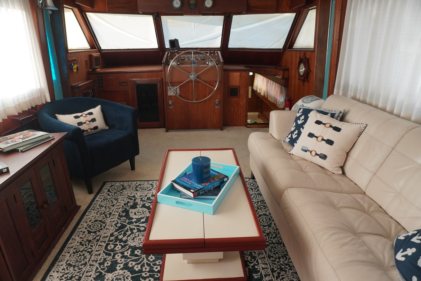 https://arconyachts.ams3.digitaloceanspaces.com/129850/conversions/large_3632770-optimize.jpg