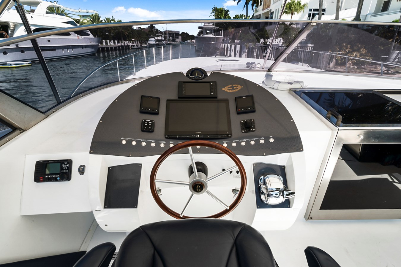 https://arconyachts.ams3.digitaloceanspaces.com/129923/conversions/large_3644290-optimize.jpg