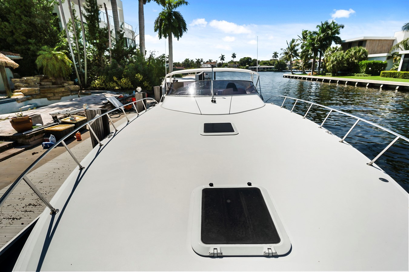 https://arconyachts.ams3.digitaloceanspaces.com/129929/conversions/large_3644292-optimize.jpg