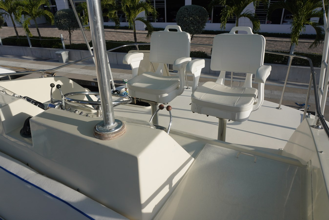 https://arconyachts.ams3.digitaloceanspaces.com/129954/conversions/large_3632806-optimize.jpg