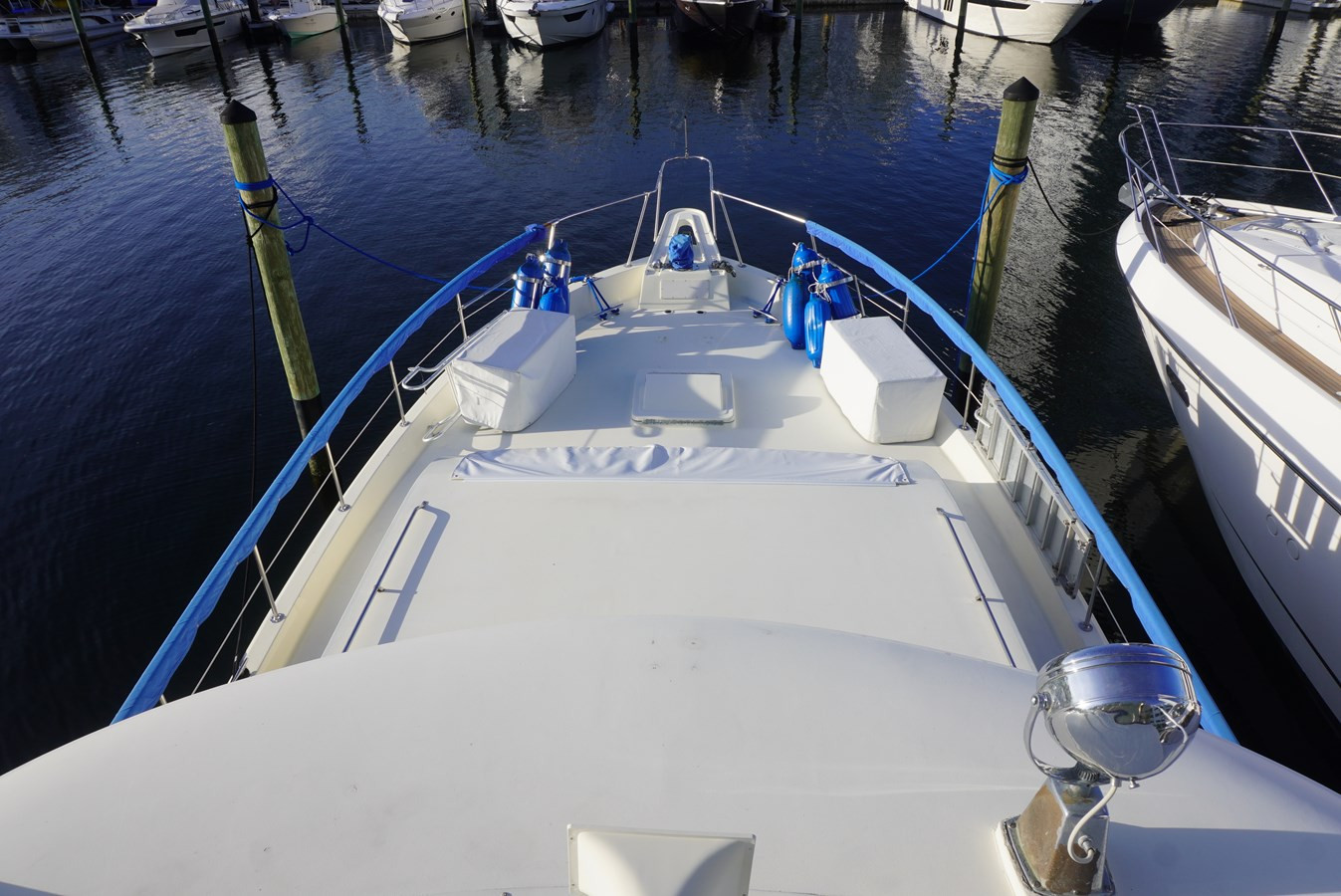 https://arconyachts.ams3.digitaloceanspaces.com/129958/conversions/large_3632814-optimize.jpg