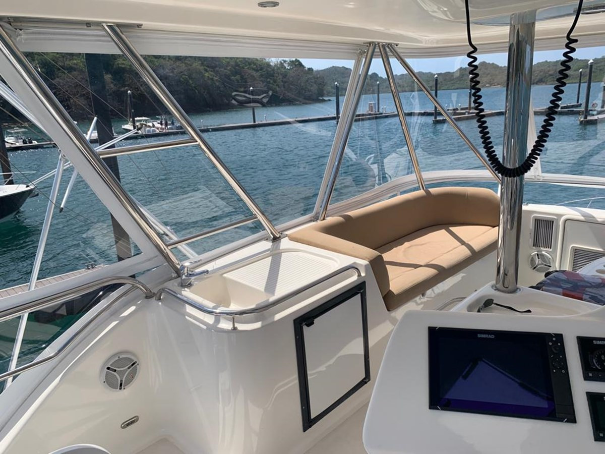 https://arconyachts.ams3.digitaloceanspaces.com/129963/conversions/large_3703669-optimize.jpg