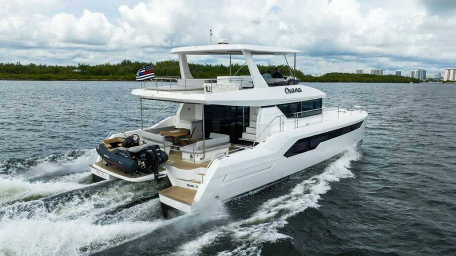 https://arconyachts.ams3.digitaloceanspaces.com/130081/conversions/large_3931644-optimize.jpg