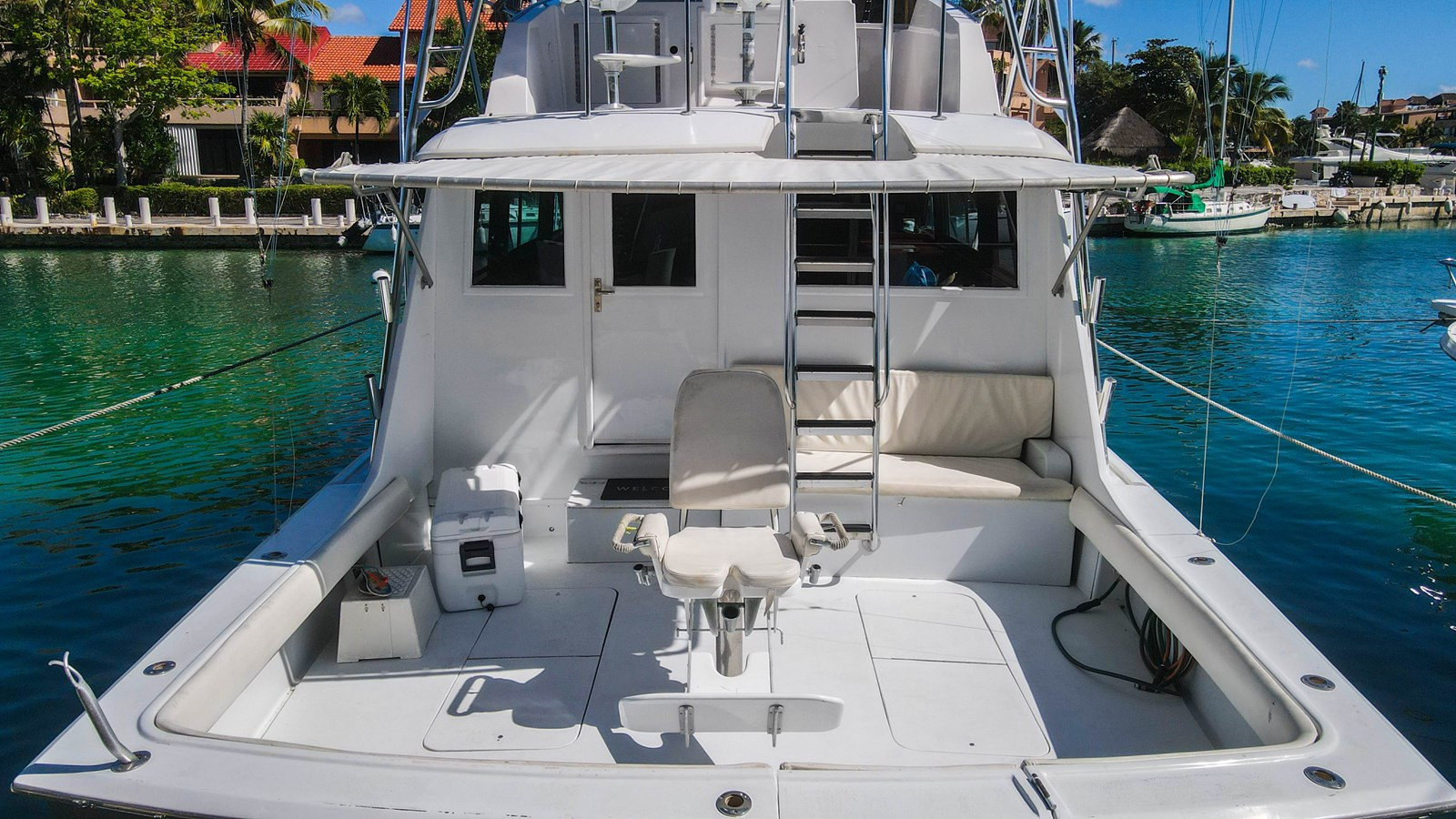 https://arconyachts.ams3.digitaloceanspaces.com/130185/conversions/large_4101006-optimize.jpg
