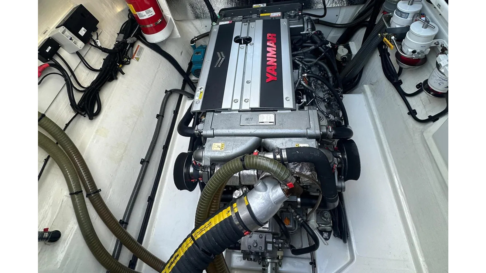 53' 2024 LEOPARD 53 POWERCAT