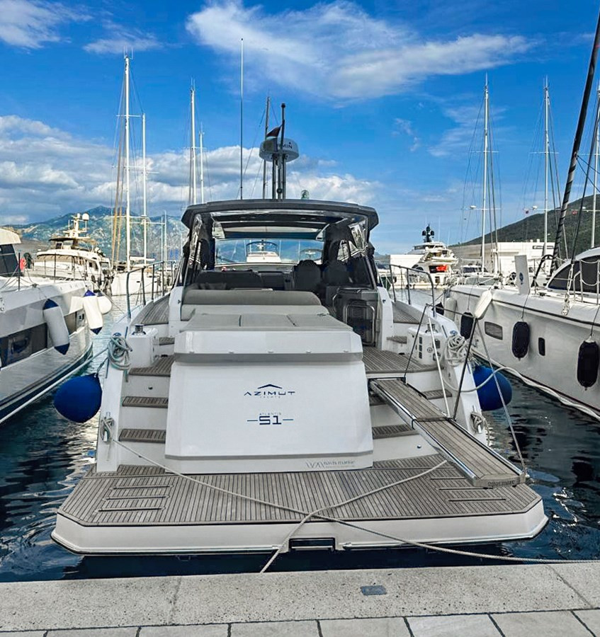 https://arconyachts.ams3.digitaloceanspaces.com/130629/conversions/large_4570833-optimize.jpg