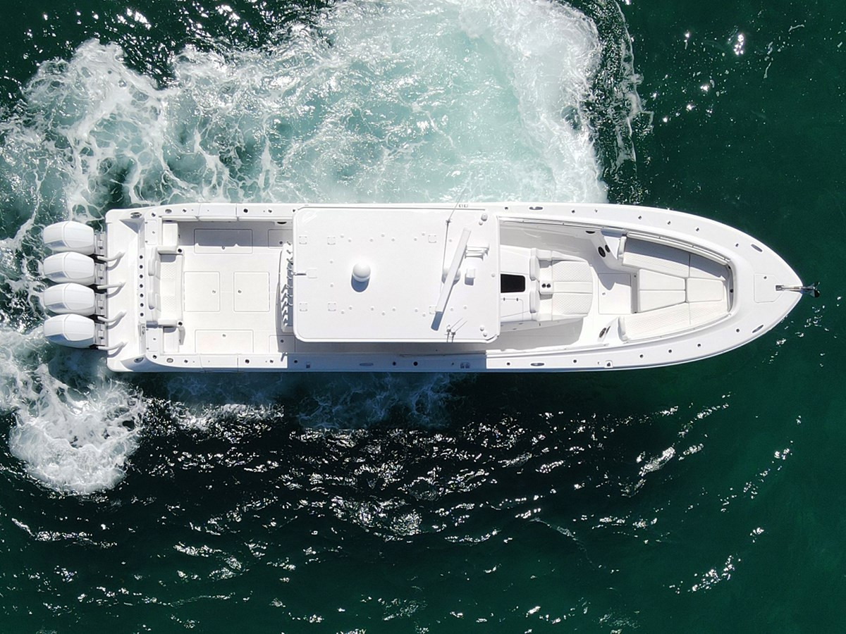 https://arconyachts.ams3.digitaloceanspaces.com/130774/conversions/large_4598022-optimize.jpg