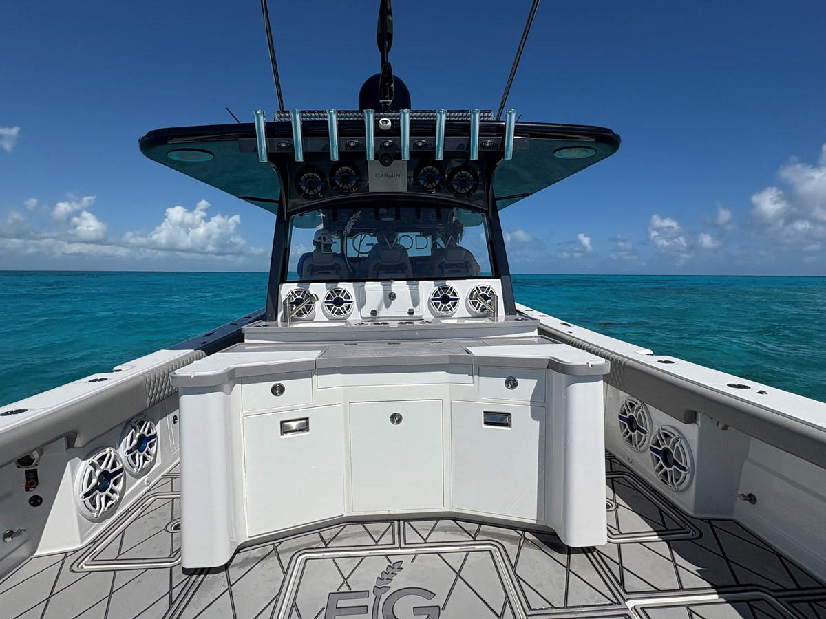 https://arconyachts.ams3.digitaloceanspaces.com/130798/conversions/large_4607123-optimize.jpg