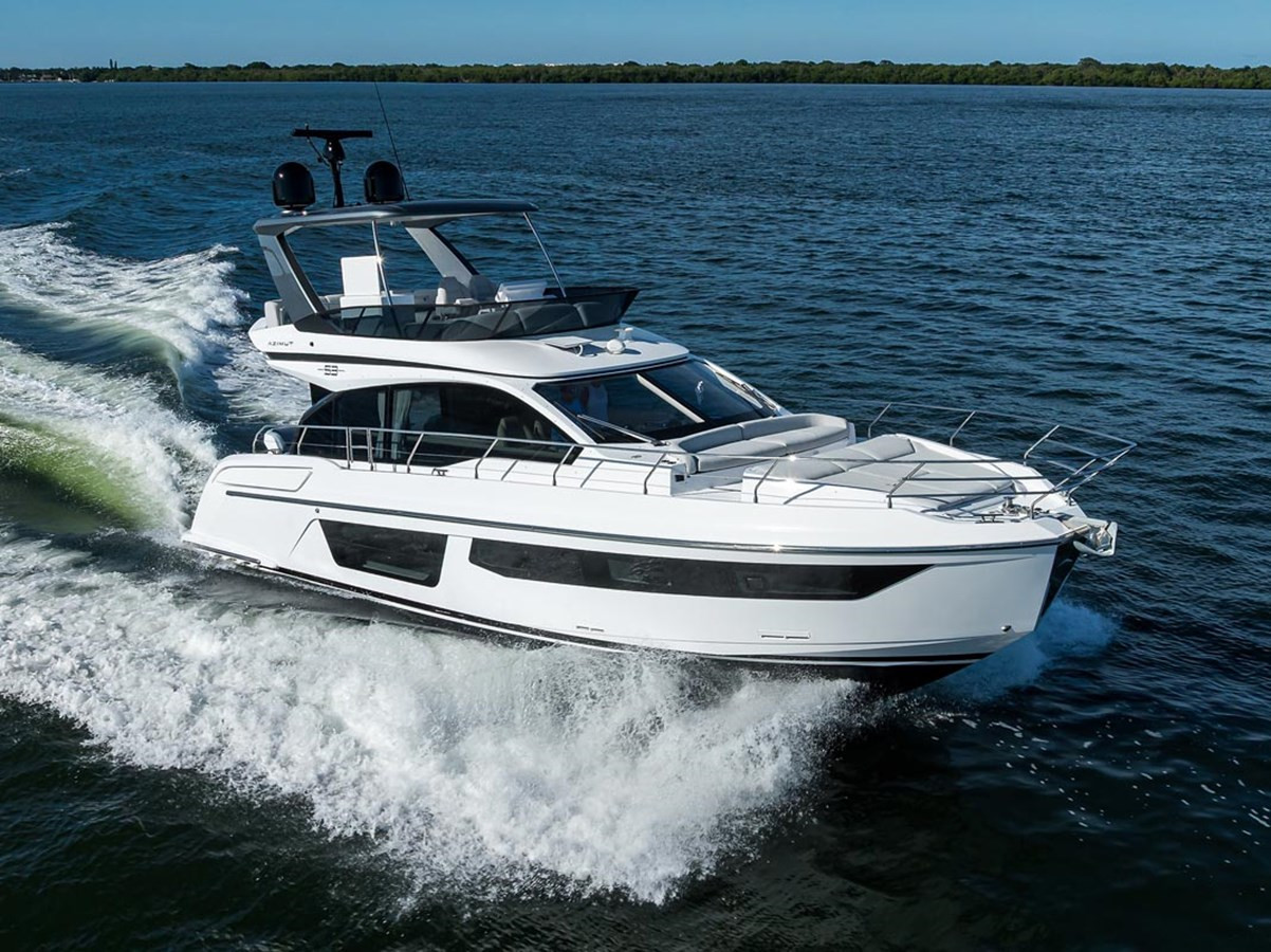 https://arconyachts.ams3.digitaloceanspaces.com/130975/conversions/large_4750828-optimize.jpg