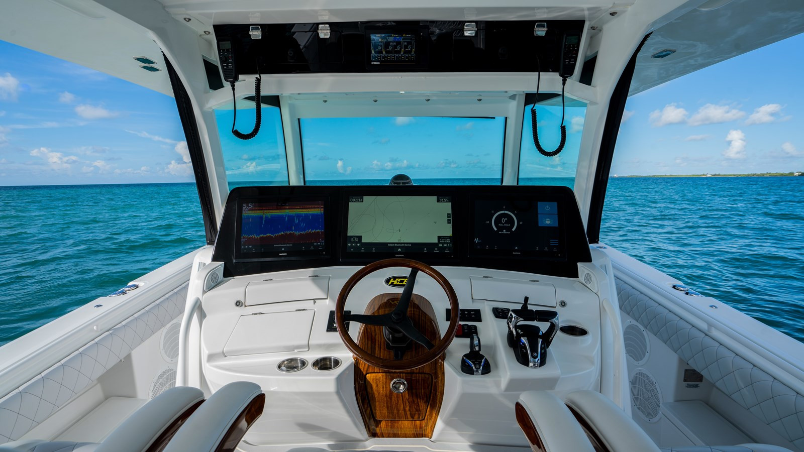 https://arconyachts.ams3.digitaloceanspaces.com/131448/conversions/large_4761828-optimize.jpg