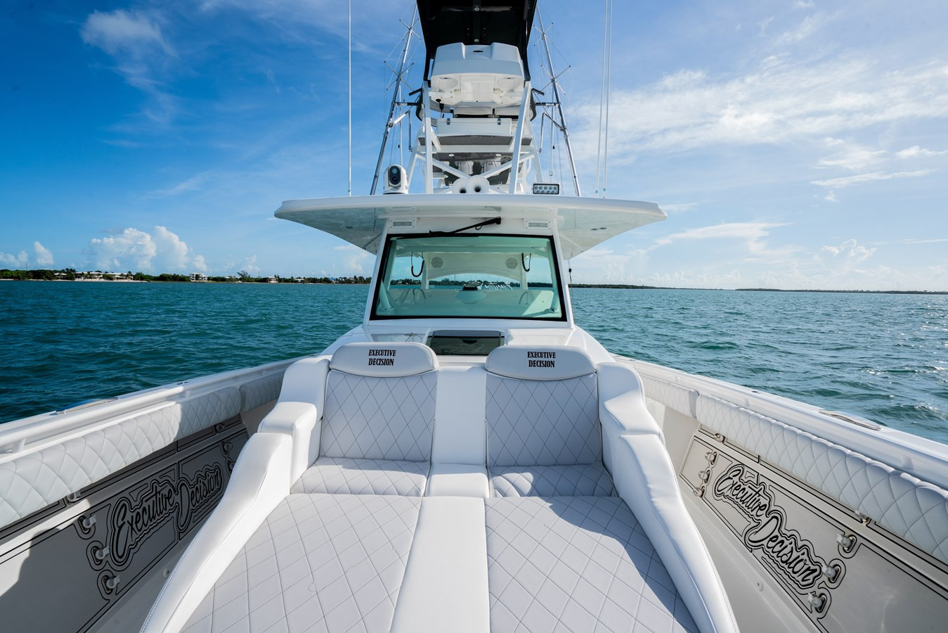 https://arconyachts.ams3.digitaloceanspaces.com/131467/conversions/large_4761836-optimize.jpg