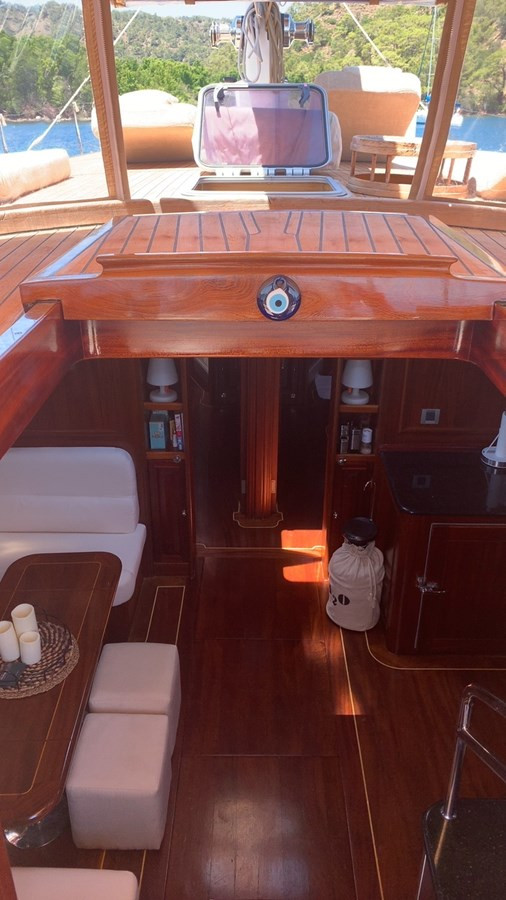 https://arconyachts.ams3.digitaloceanspaces.com/131642/conversions/large_4615485-optimize.jpg