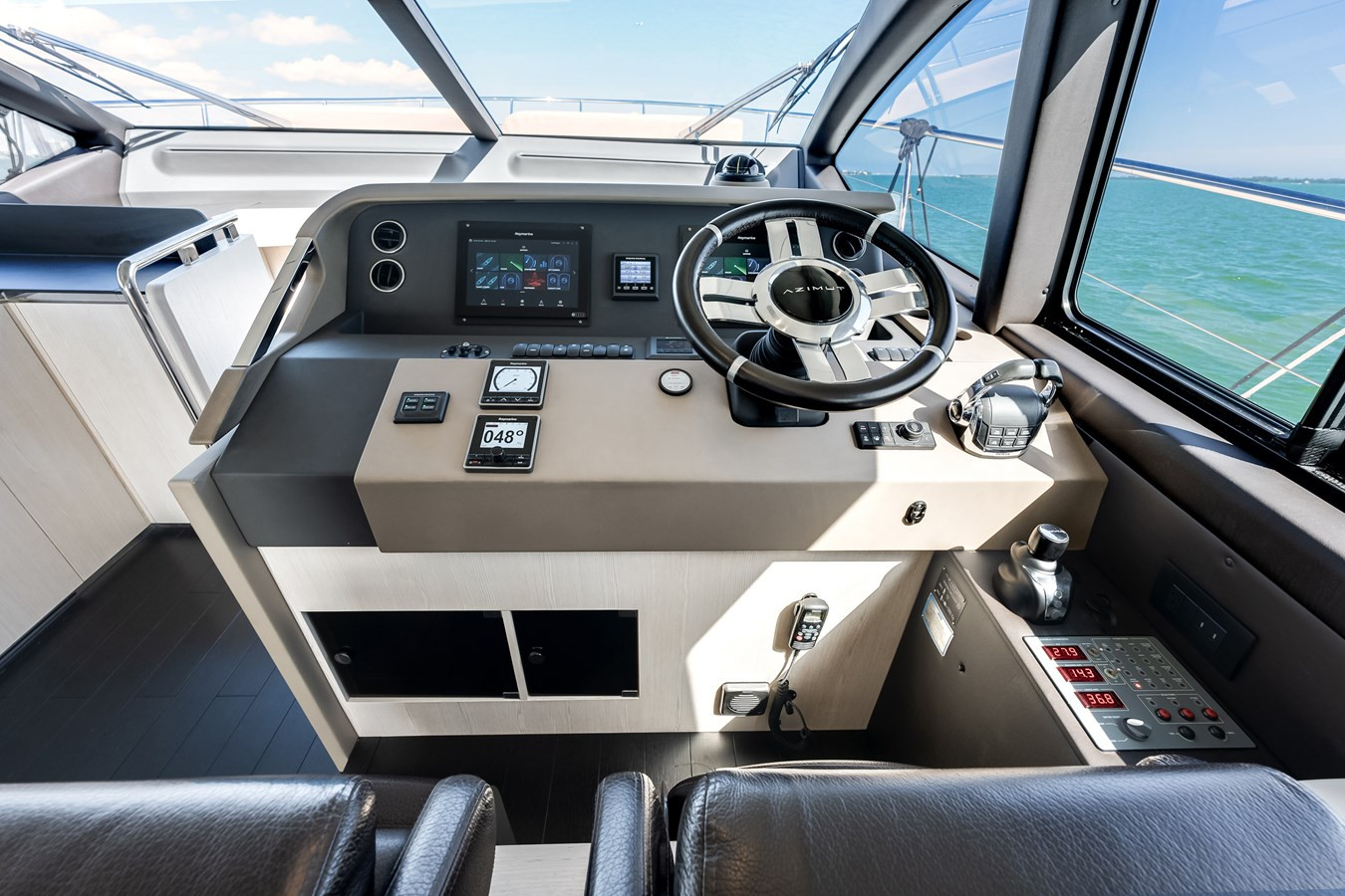 https://arconyachts.ams3.digitaloceanspaces.com/131690/conversions/large_4070504-optimize.jpg