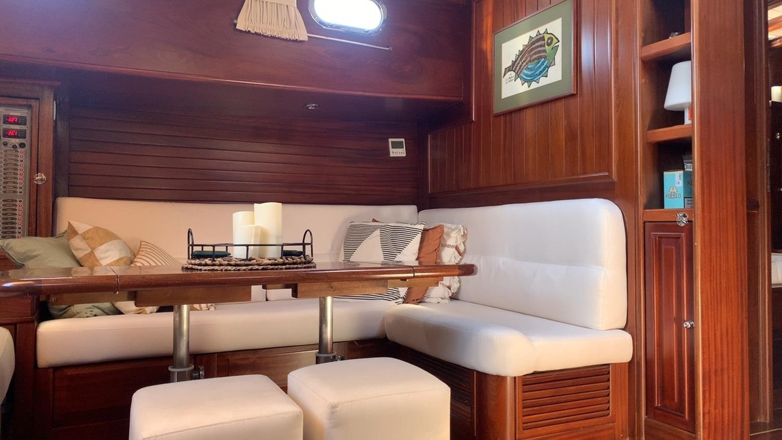 https://arconyachts.ams3.digitaloceanspaces.com/131717/conversions/large_4615510-optimize.jpg