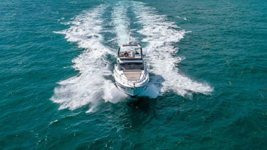 2021 ASTONDOA 52 FLYBRIDGE