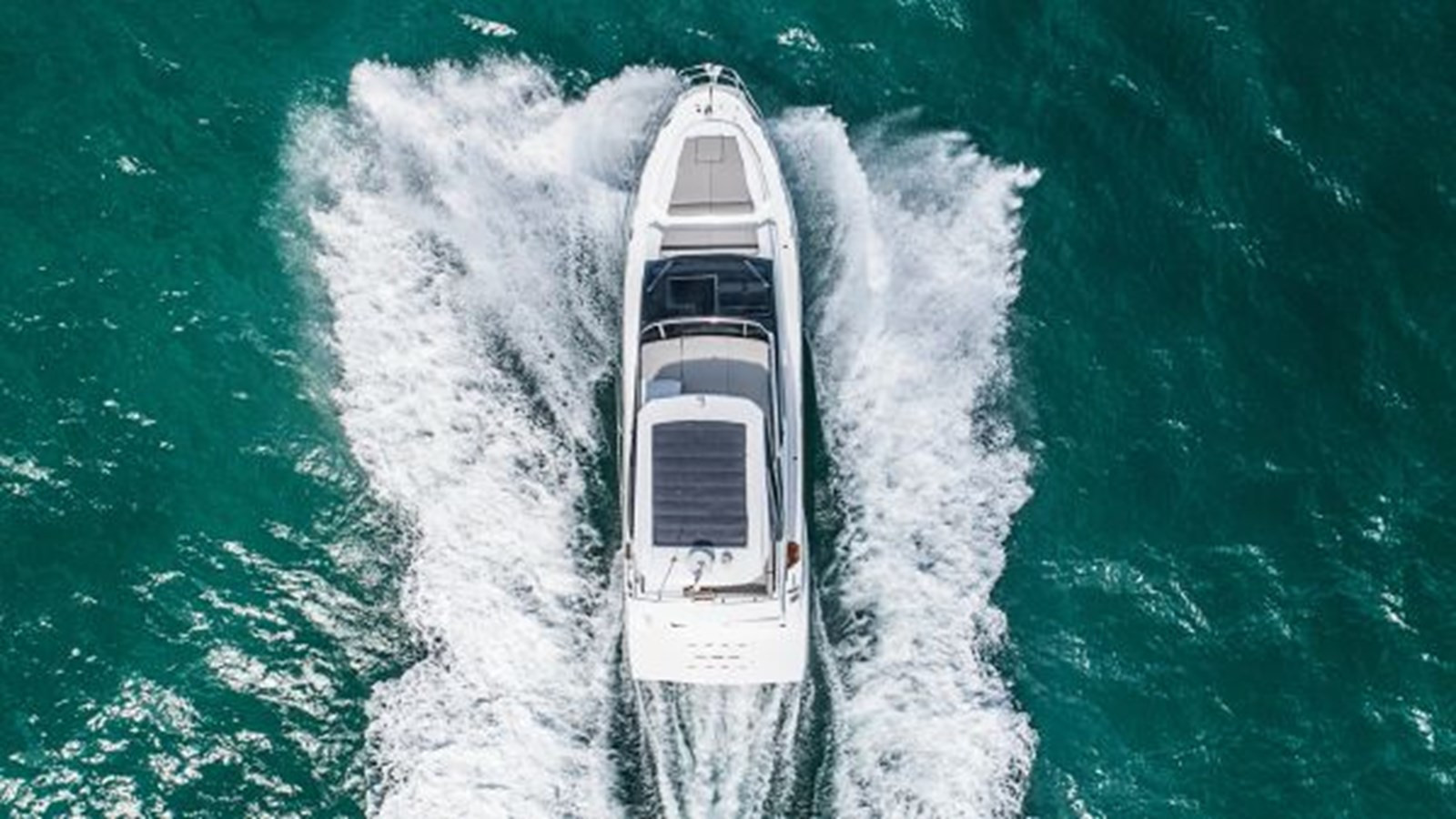 https://arconyachts.ams3.digitaloceanspaces.com/132147/conversions/large_3016218-optimize.jpg