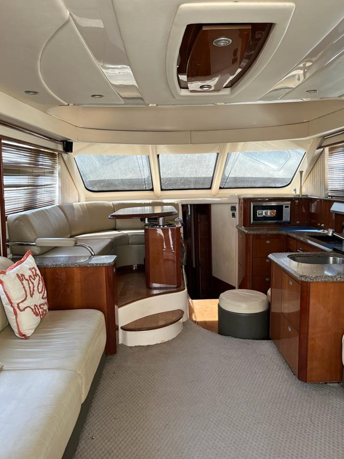 https://arconyachts.ams3.digitaloceanspaces.com/132169/conversions/large_3703649-optimize.jpg