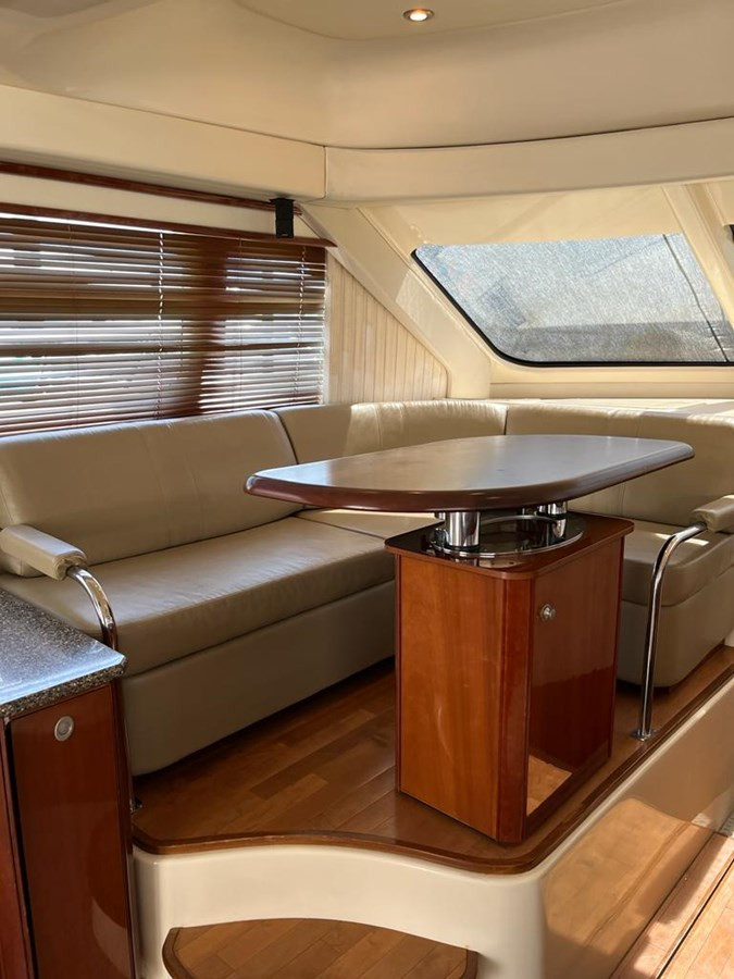 https://arconyachts.ams3.digitaloceanspaces.com/132176/conversions/large_3703653-optimize.jpg