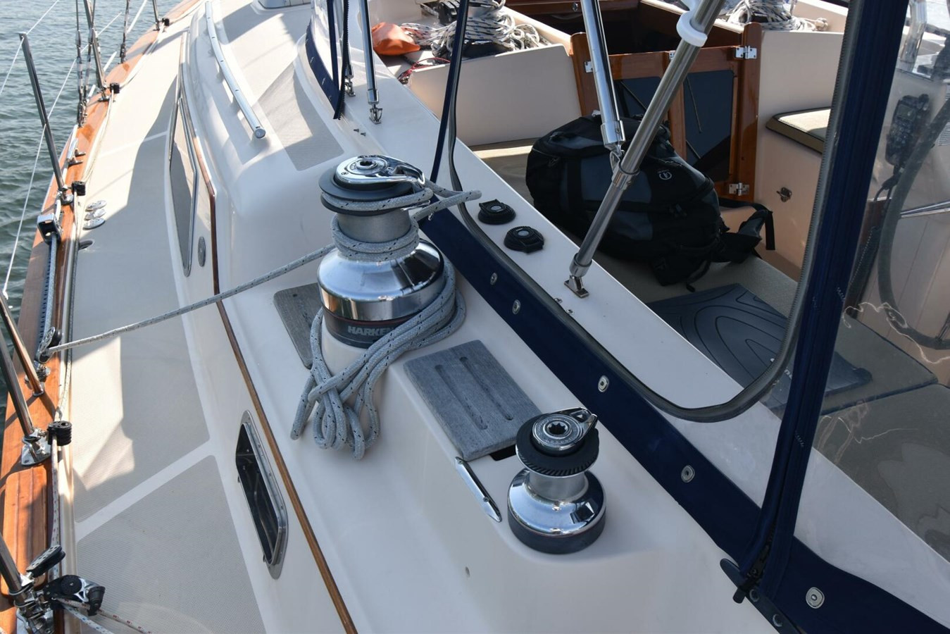 https://arconyachts.ams3.digitaloceanspaces.com/132245/conversions/large_4855204-optimize.jpg