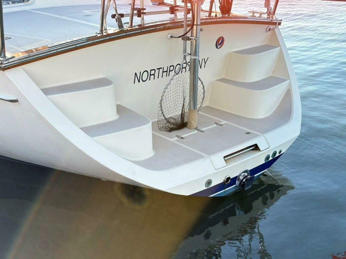https://arconyachts.ams3.digitaloceanspaces.com/132255/conversions/large_4859425-optimize.jpg