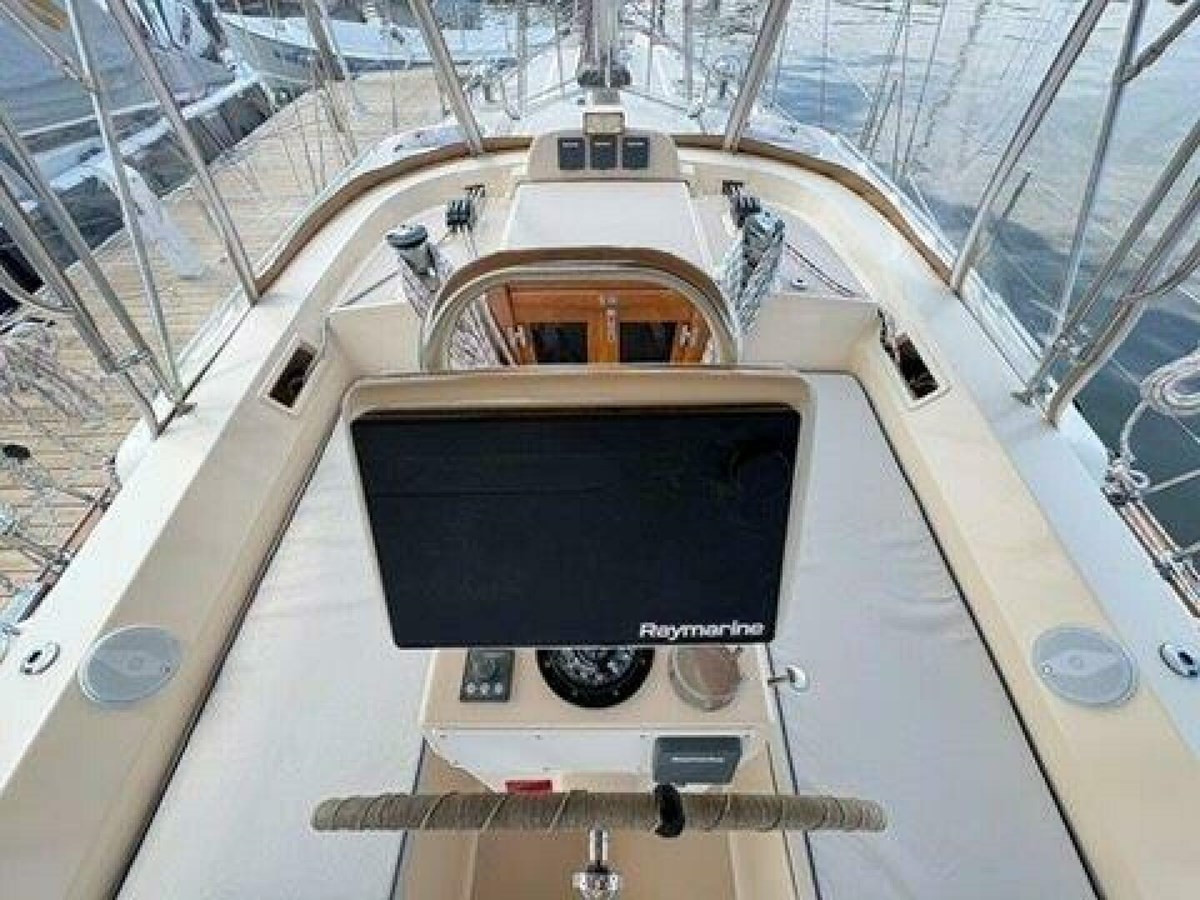 https://arconyachts.ams3.digitaloceanspaces.com/132290/conversions/large_4859437-optimize.jpg