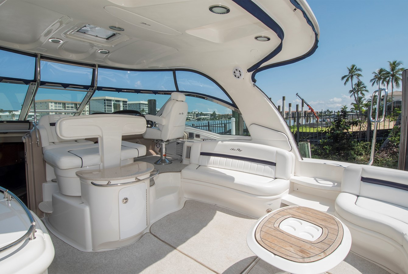 https://arconyachts.ams3.digitaloceanspaces.com/132394/conversions/large_1797658-optimize.jpg