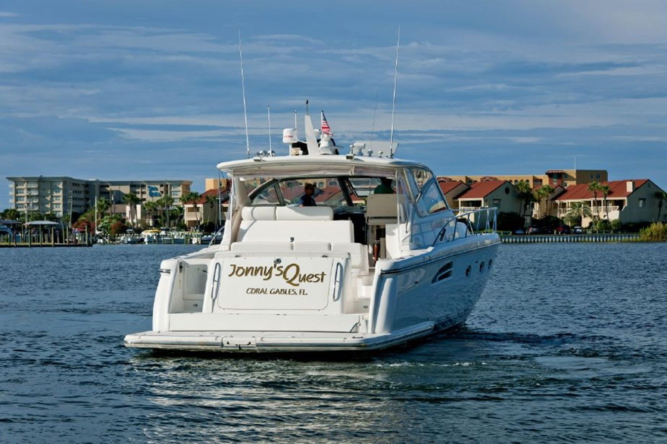 https://arconyachts.ams3.digitaloceanspaces.com/132458/conversions/large_2786882-optimize.jpg