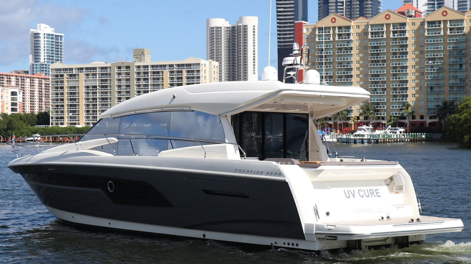 https://arconyachts.ams3.digitaloceanspaces.com/132484/conversions/large_2829907-optimize.jpg
