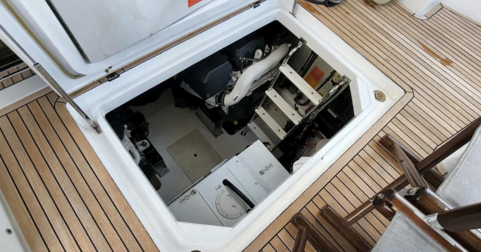 https://arconyachts.ams3.digitaloceanspaces.com/132505/conversions/large_4694559-optimize.jpg