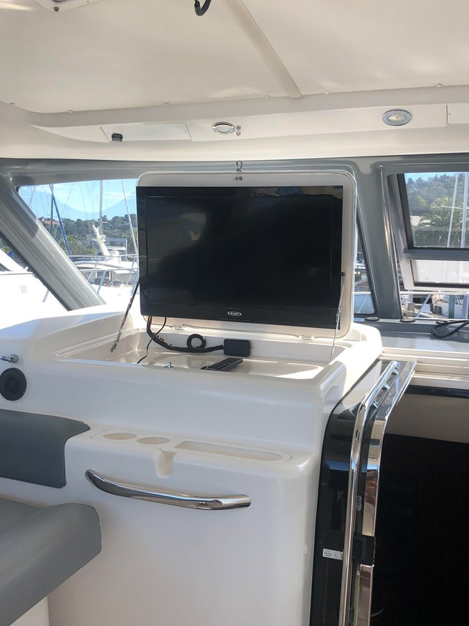 https://arconyachts.ams3.digitaloceanspaces.com/132512/conversions/large_2786908-optimize.jpg