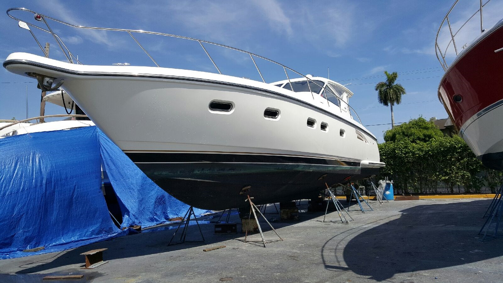 https://arconyachts.ams3.digitaloceanspaces.com/132591/conversions/large_2786890-optimize.jpg