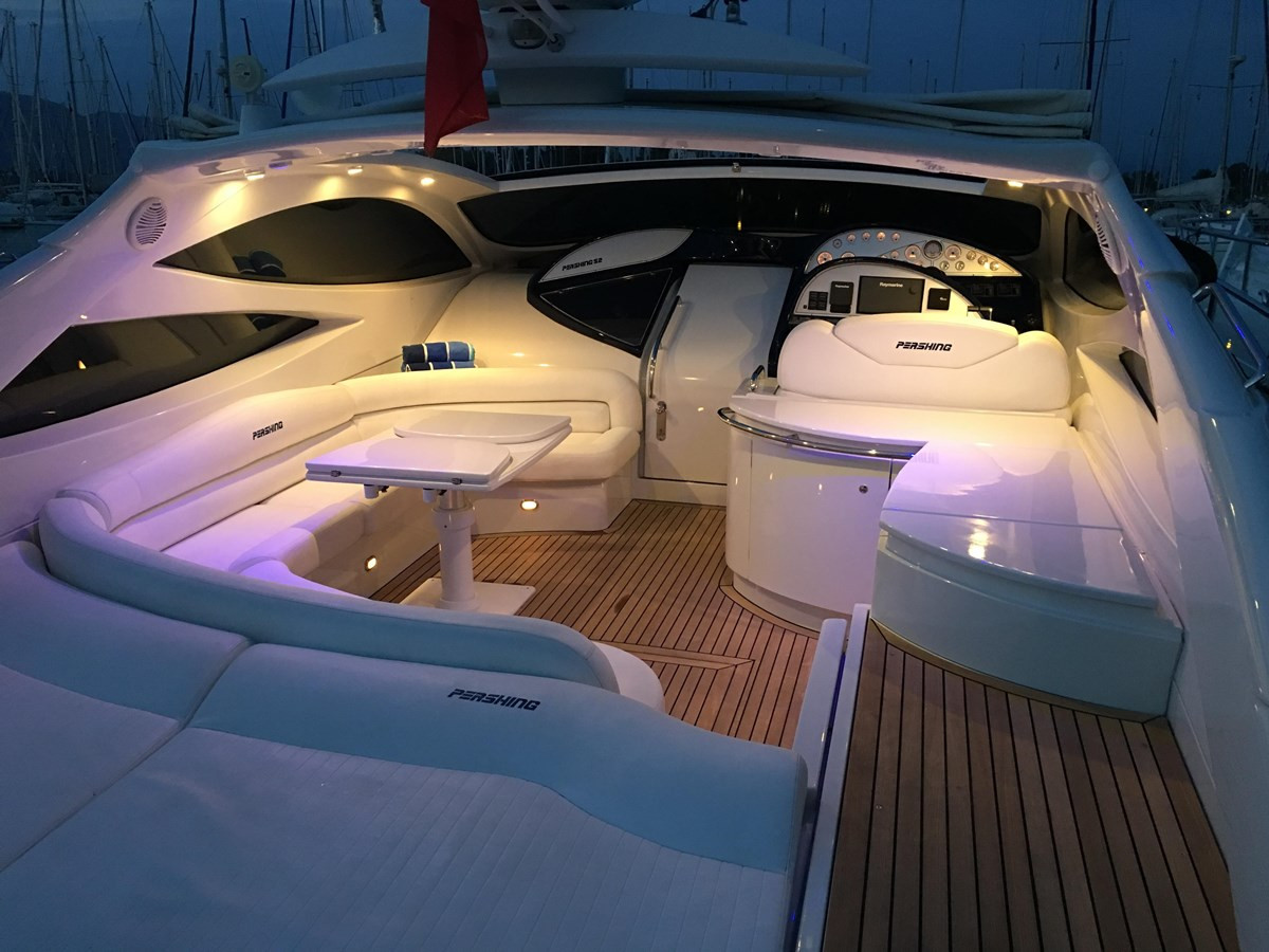 https://arconyachts.ams3.digitaloceanspaces.com/132727/conversions/large_3248554-optimize.jpg