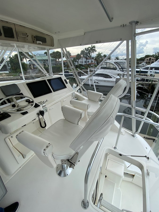 https://arconyachts.ams3.digitaloceanspaces.com/132778/conversions/large_3381009-optimize.jpg