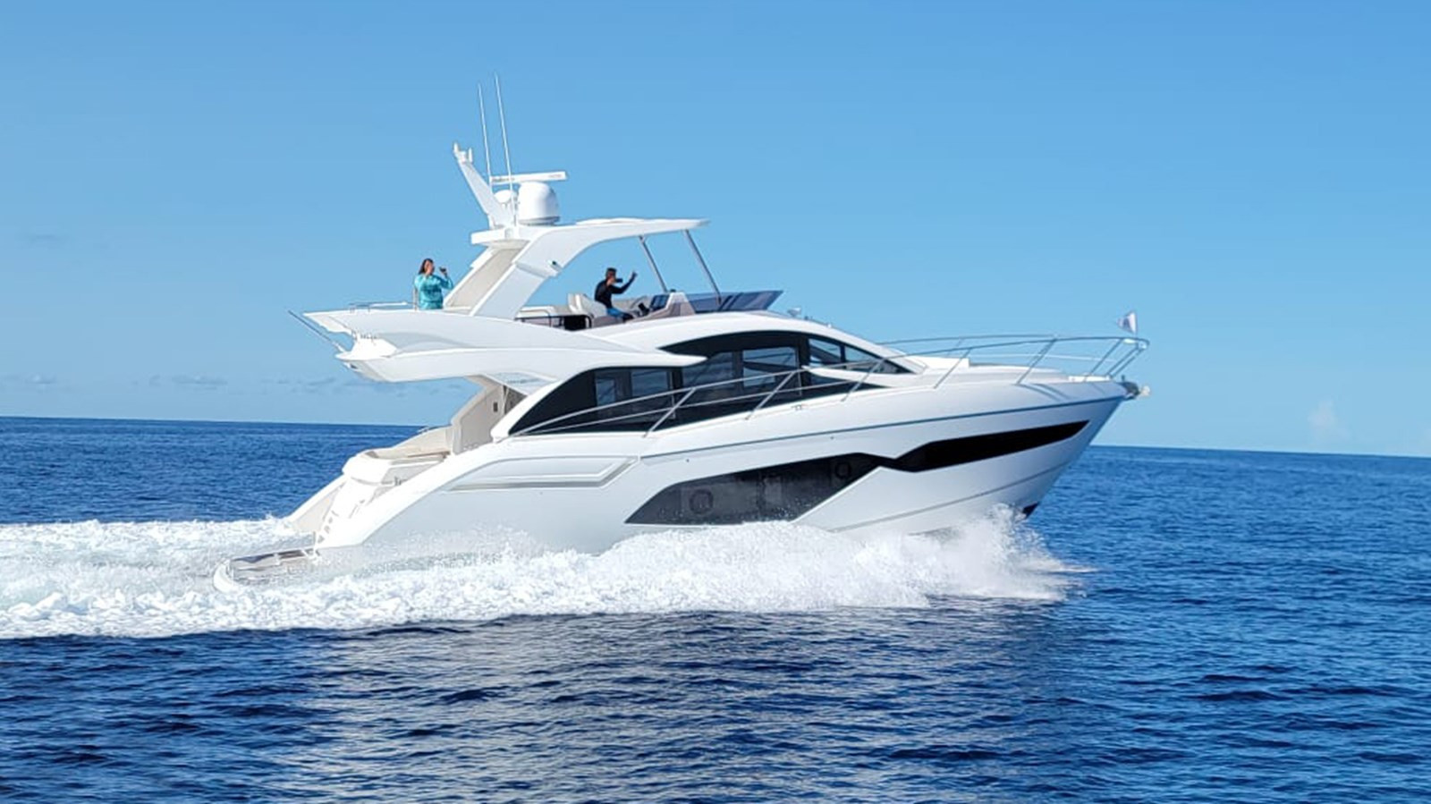 https://arconyachts.ams3.digitaloceanspaces.com/132831/conversions/large_3644985-optimize.jpg