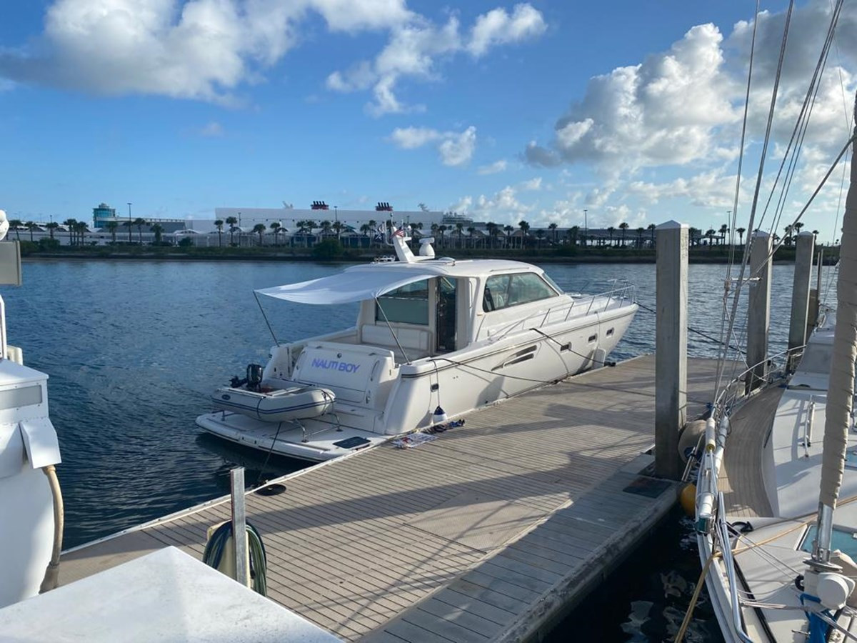https://arconyachts.ams3.digitaloceanspaces.com/132957/conversions/large_3850865-optimize.jpg
