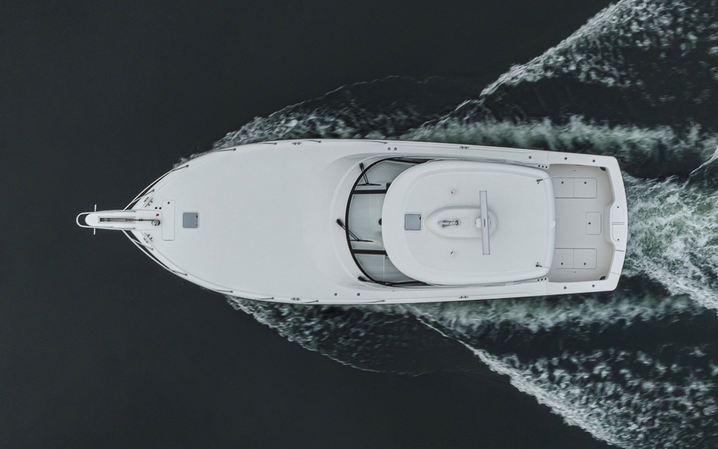 https://arconyachts.ams3.digitaloceanspaces.com/133067/conversions/large_4122856-optimize.jpg