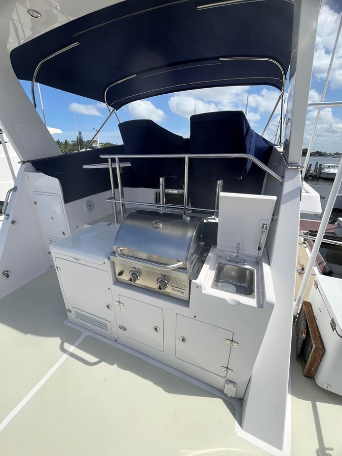 https://arconyachts.ams3.digitaloceanspaces.com/133201/conversions/large_4194106-optimize.jpg