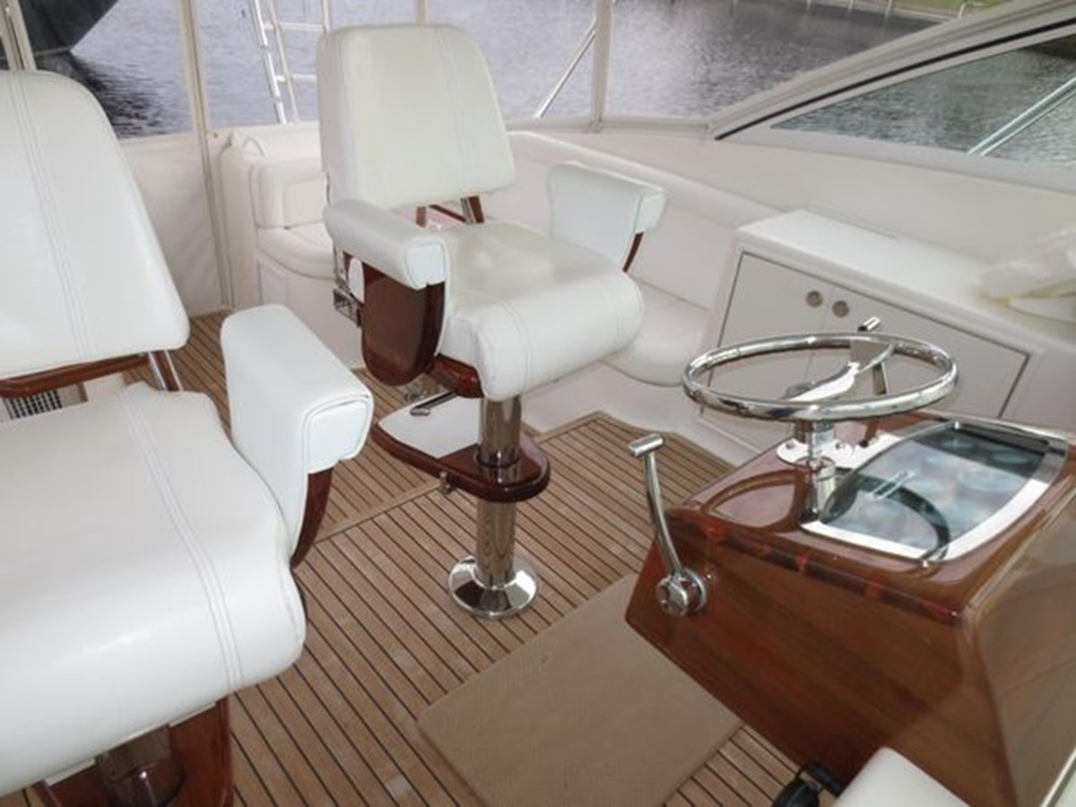 https://arconyachts.ams3.digitaloceanspaces.com/133213/conversions/large_3992961-optimize.jpg