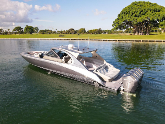 2024 MYSTIC POWERBOATS M5200