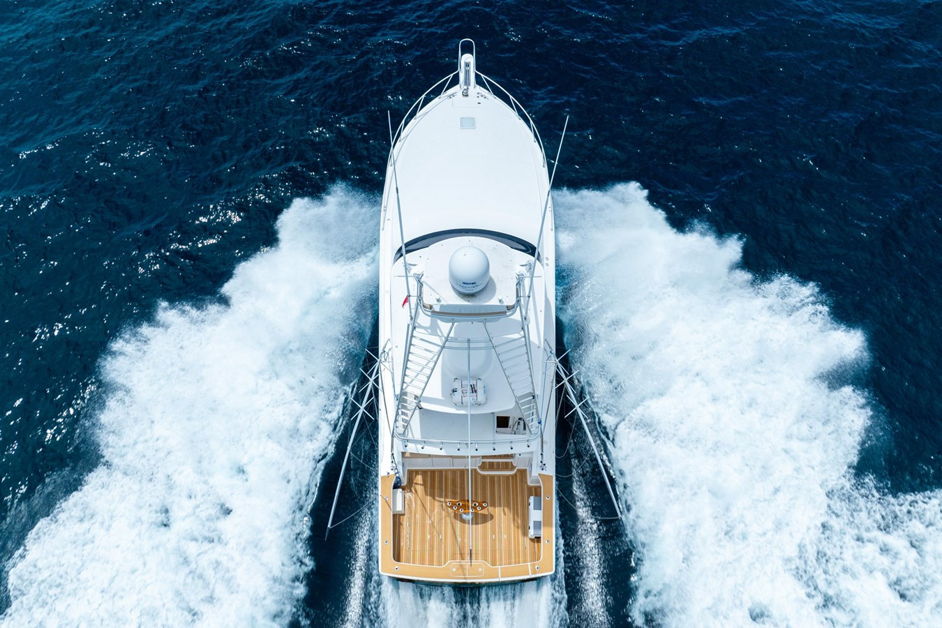 https://arconyachts.ams3.digitaloceanspaces.com/133409/conversions/large_4263902-optimize.jpg