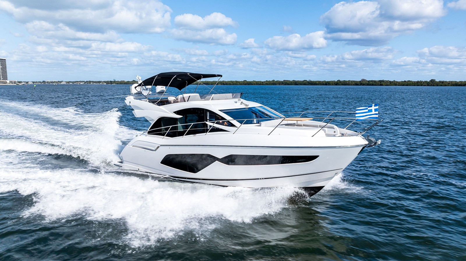 https://arconyachts.ams3.digitaloceanspaces.com/133687/conversions/large_4535520-optimize.jpg