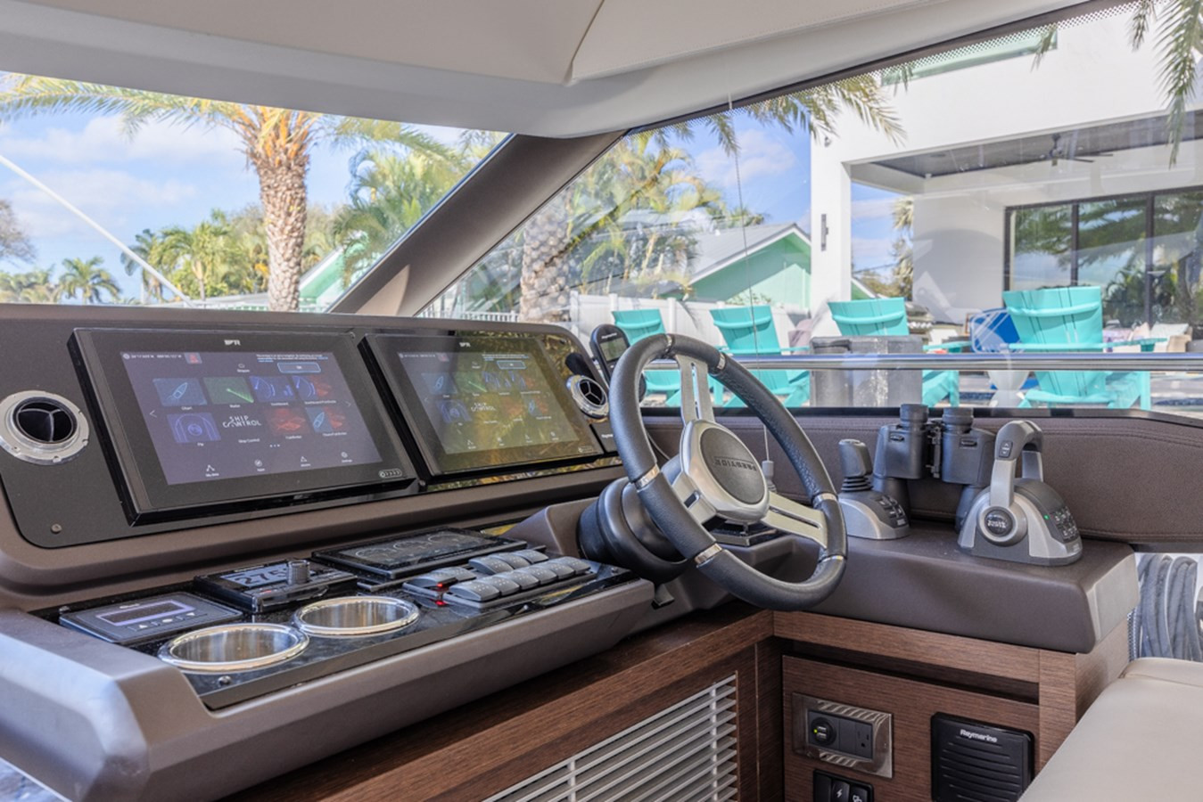https://arconyachts.ams3.digitaloceanspaces.com/133703/conversions/large_4524609-optimize.jpg