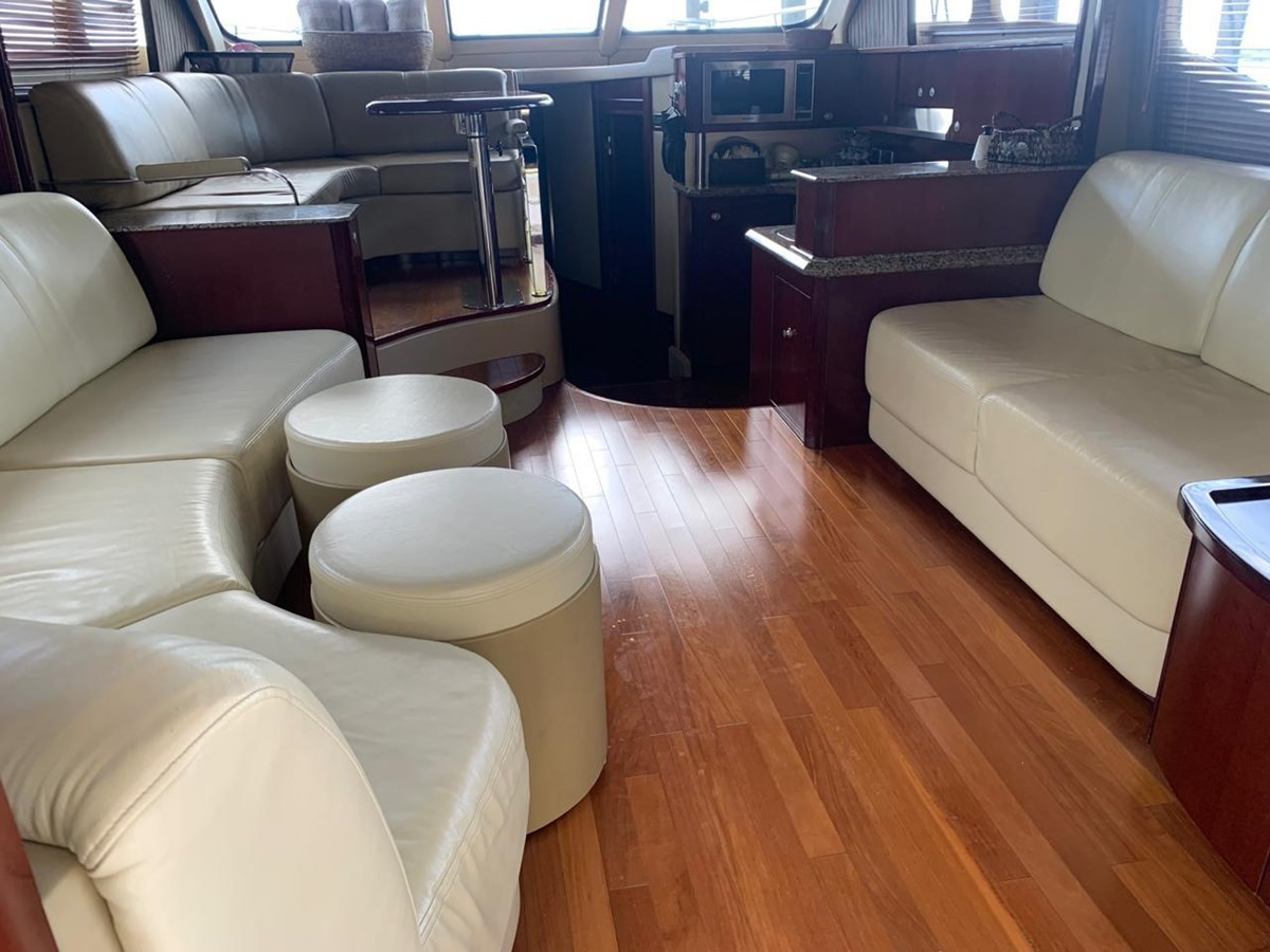 https://arconyachts.ams3.digitaloceanspaces.com/133818/conversions/large_4585030-optimize.jpg