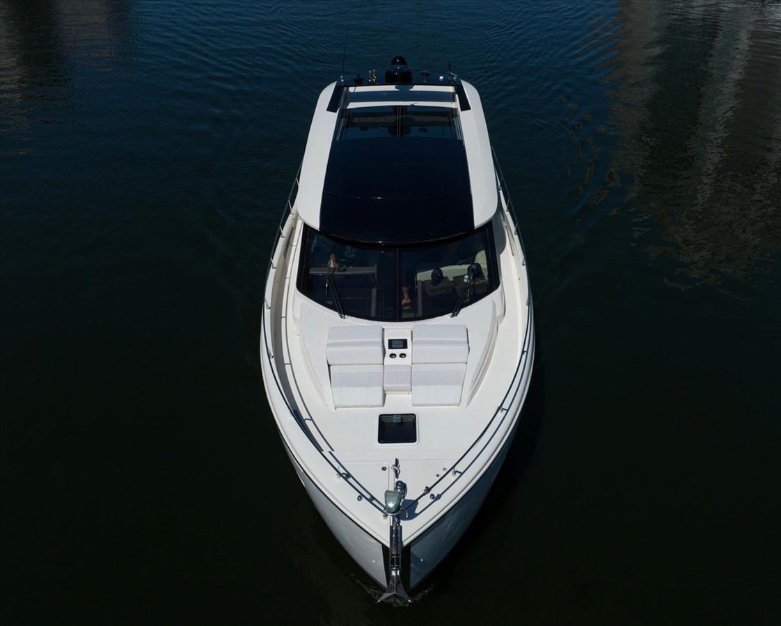 https://arconyachts.ams3.digitaloceanspaces.com/133869/conversions/large_4621836-optimize.jpg